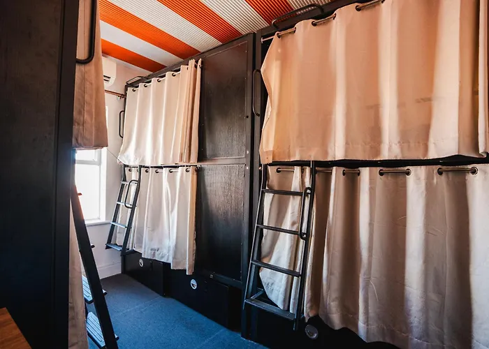 Tequila Sunrise Hostel Adelaide